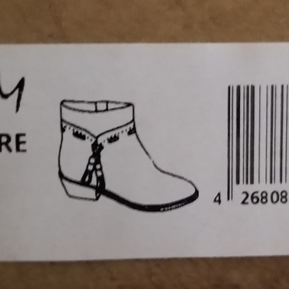 Mi.iM Booties - Picture 4 of 4